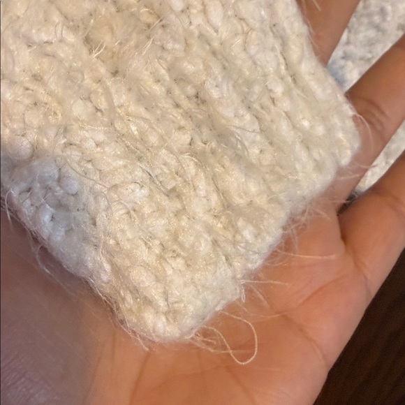 Forever 21 Cream Textured Sweater - Picture 4 of 4